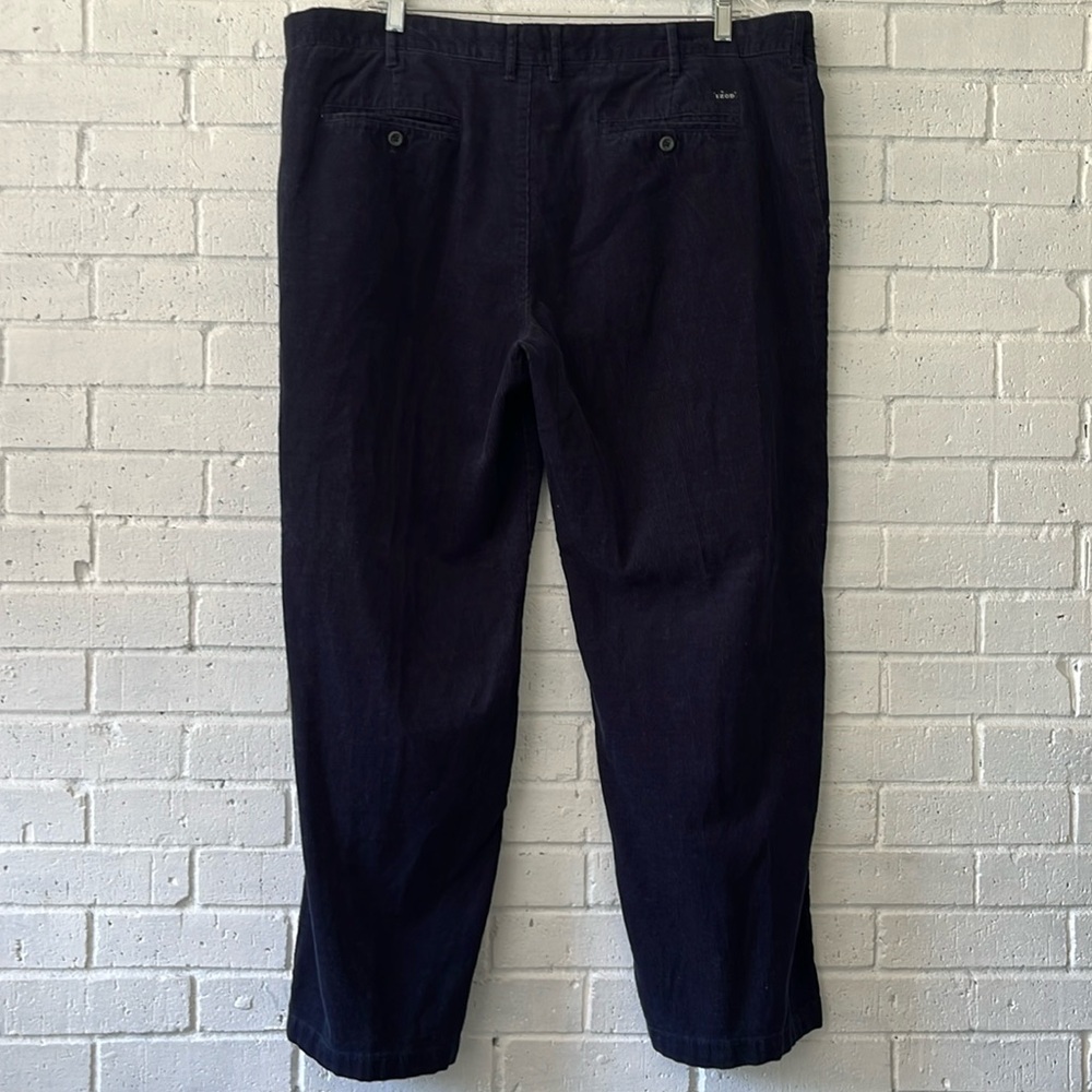Izod Corduroy Pants Mens 42/30 Navy Flat Fit Straight Leg